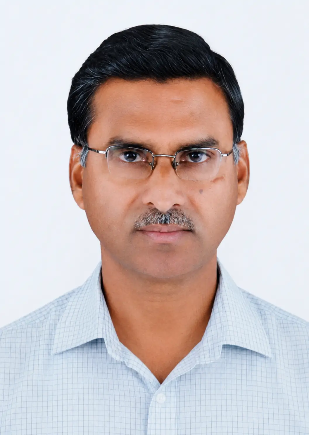Shri. Suresh Deo