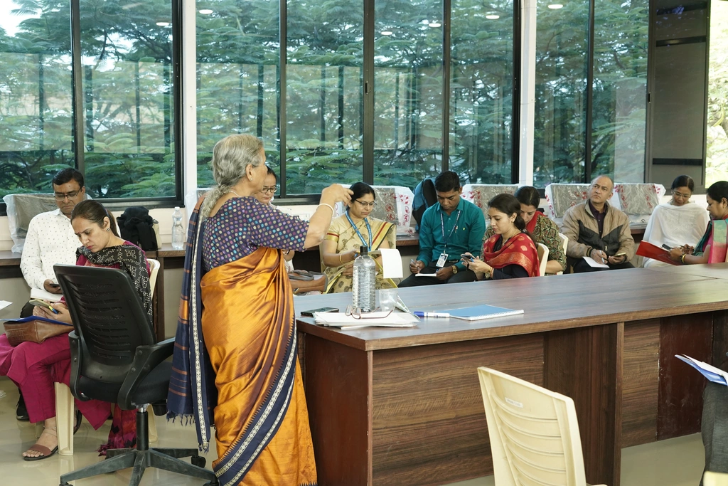 Science Demonstration for Teachers - Prof. Rajendra Singh Science Exploratory