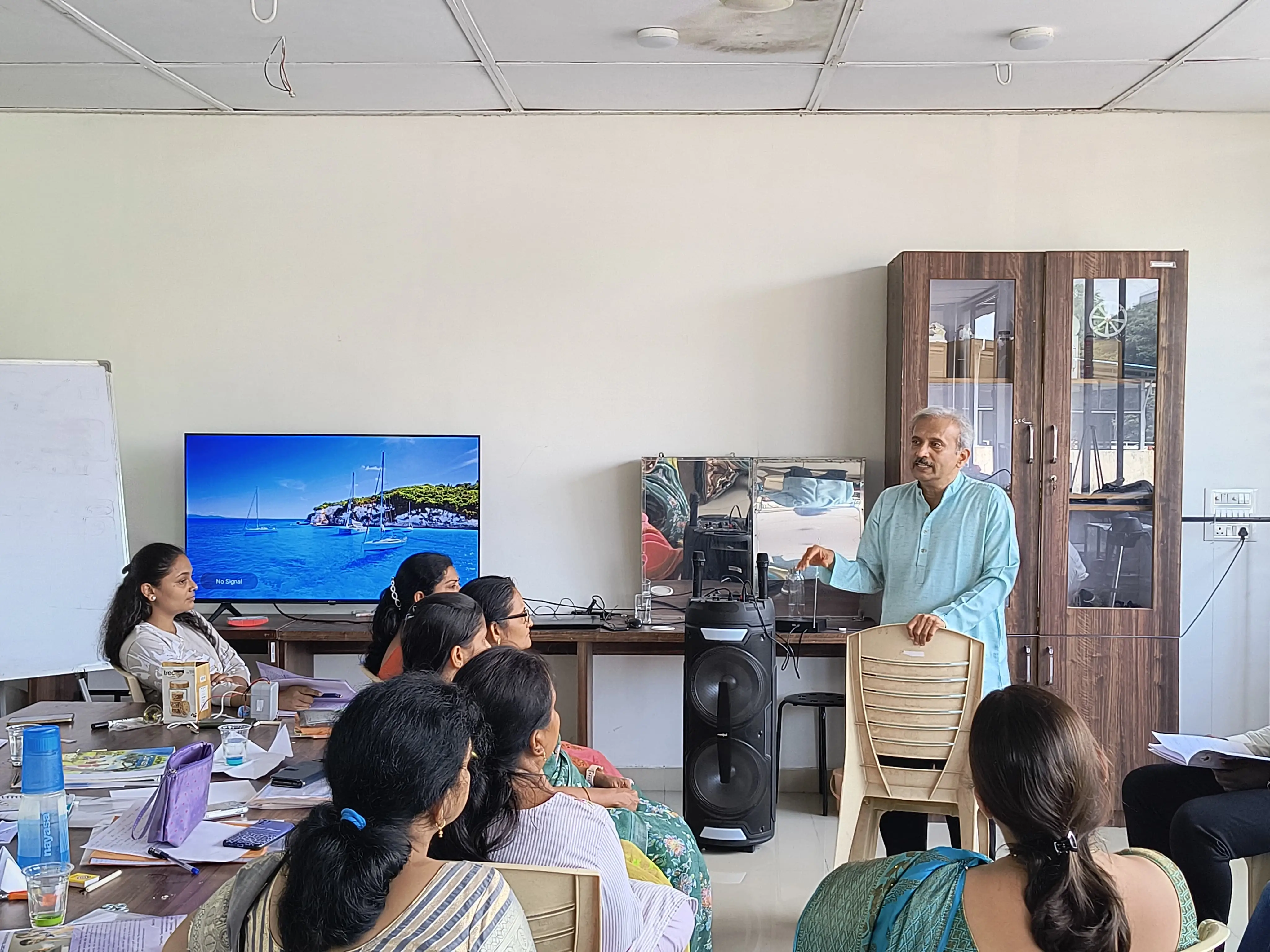 Chemistry Lab Activity - Prof. Rajendra Singh Science Exploratory